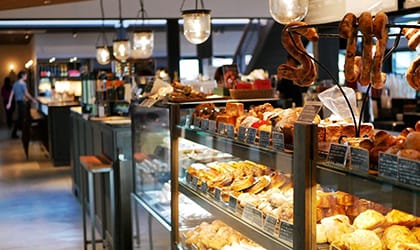 ベーカリー＆レストラン 沢村