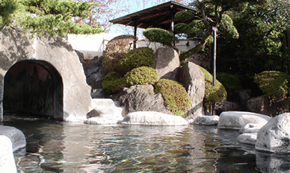 ゆとろ嵯峨沢の湯